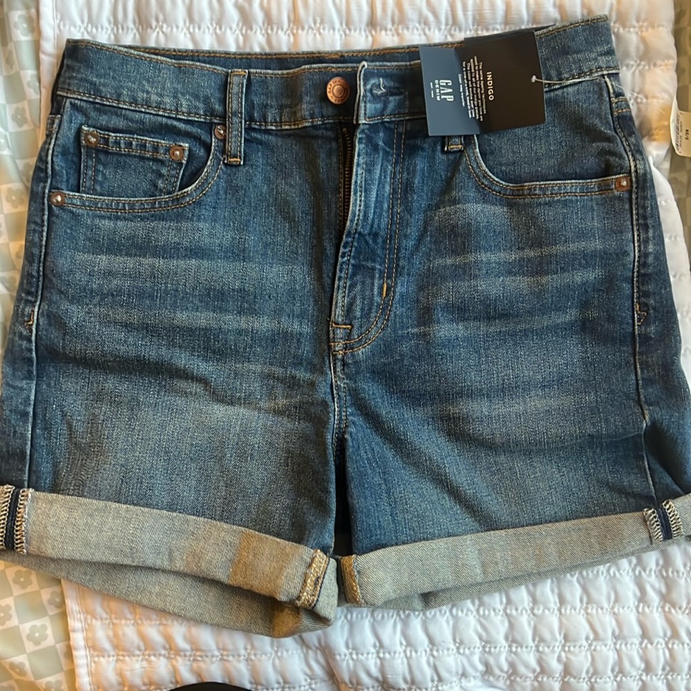 Denim cuffed shorts